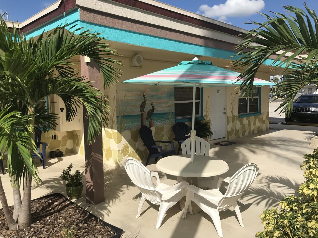 Island Cay At Clearwater Beach Hotel Exterior photo